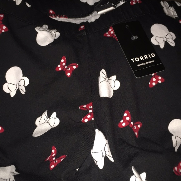 New Torrid Minnie Mouse Leggings - Picture 5 of 5